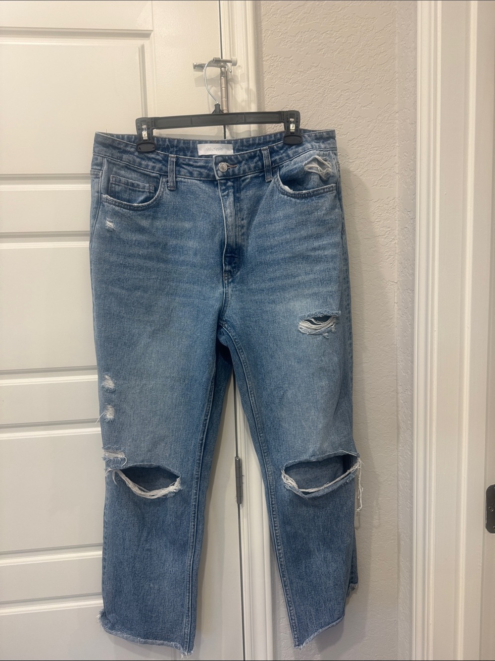 Light Blue Distressed Boyfriend Jeans for Women